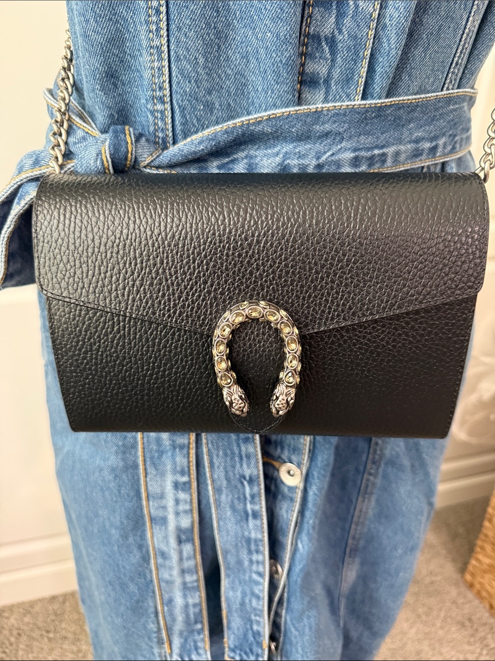 Classic Black Leather Wallet of Chain